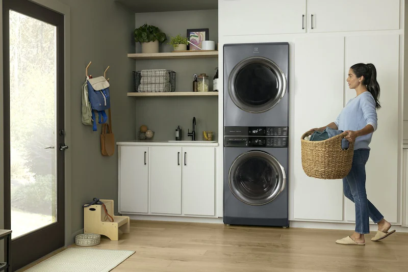 electrolux stacked washer dryer combo